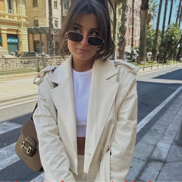 Zara Jackets & Blazers - Zara cropped jacket bomber vest coat convertible trench casual style